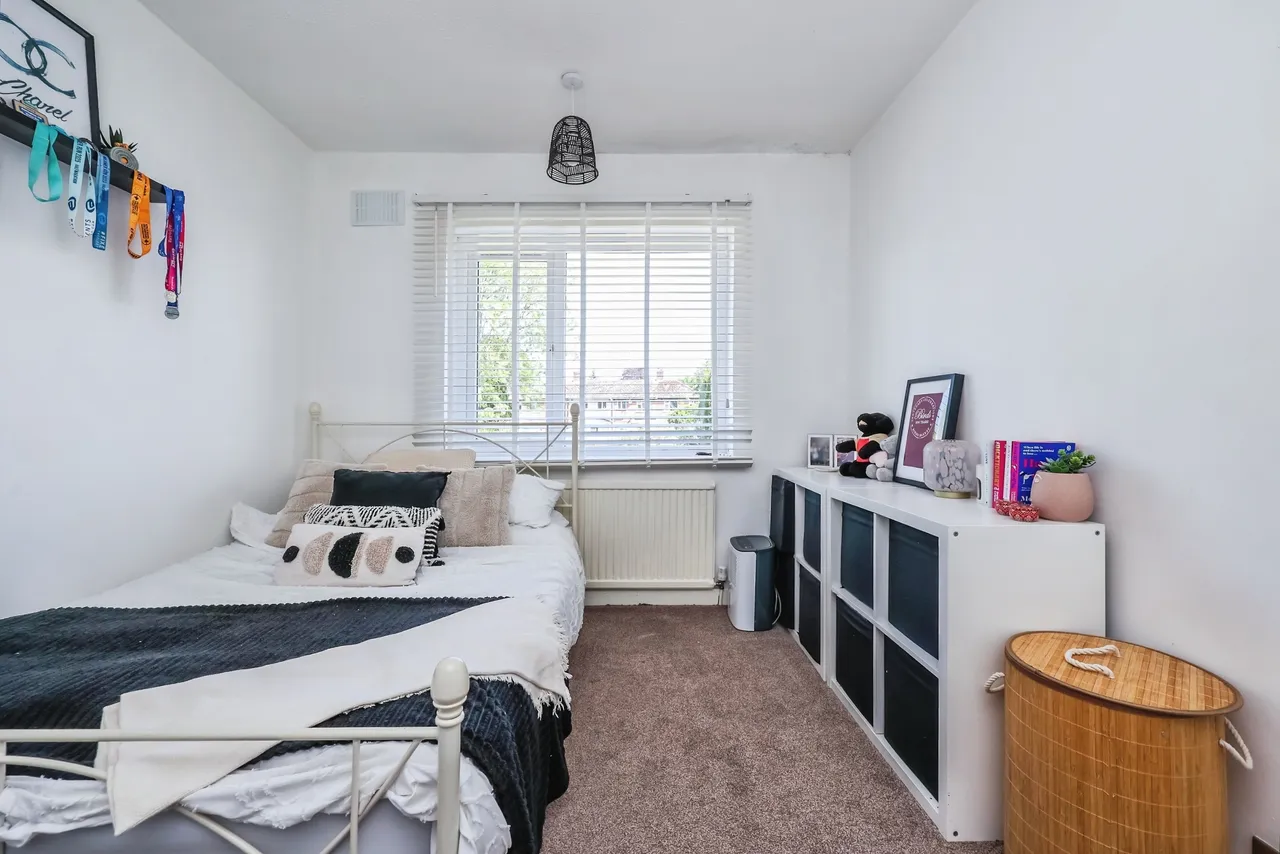 Beauvale Crescent, Hucknall, NG15, photo 12