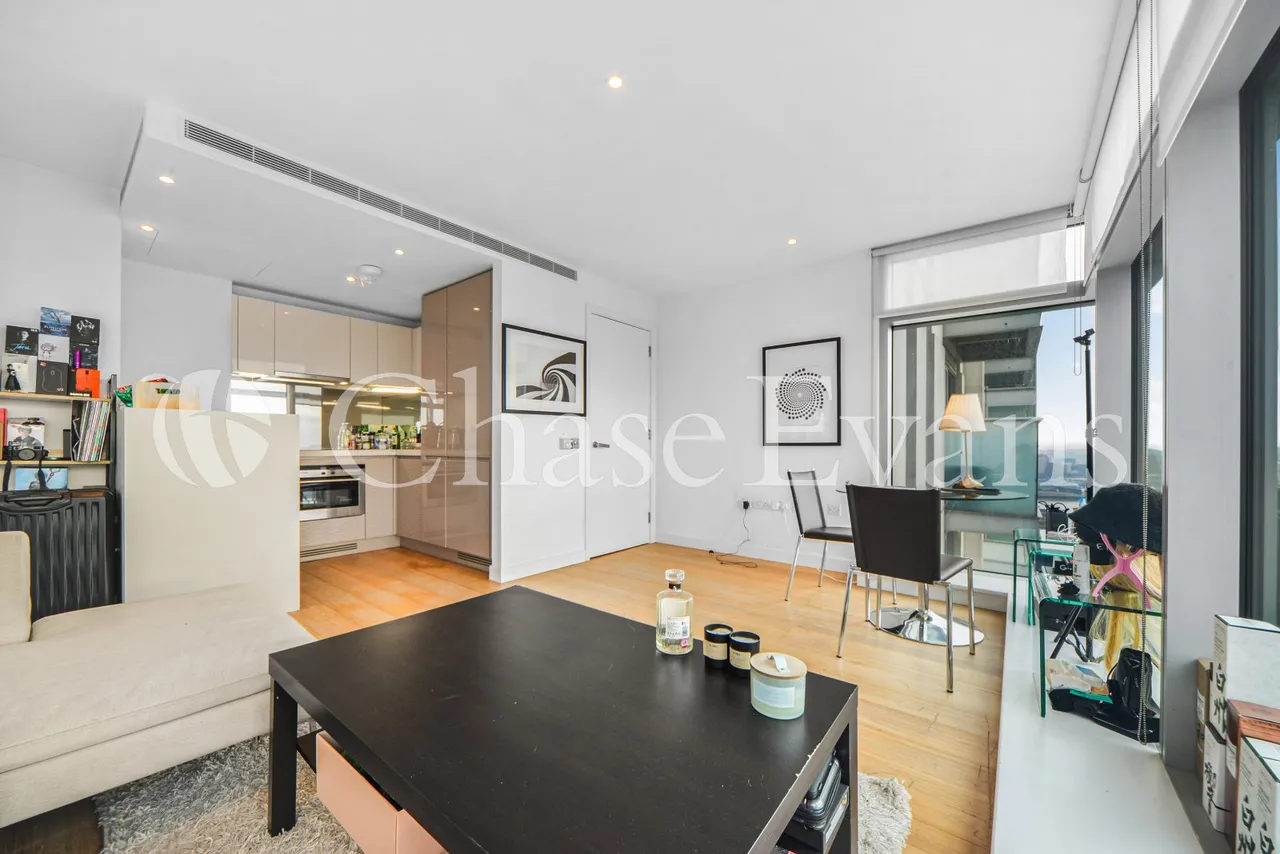 Pan Peninsula Square, Canary Wharf, E14, photo 6