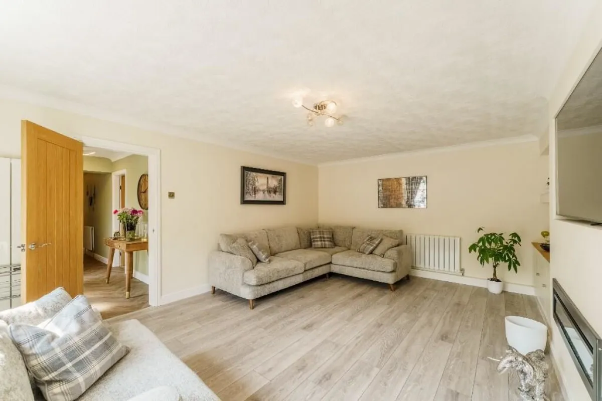 Old Paddock Close, Hibaldstow, photo 4