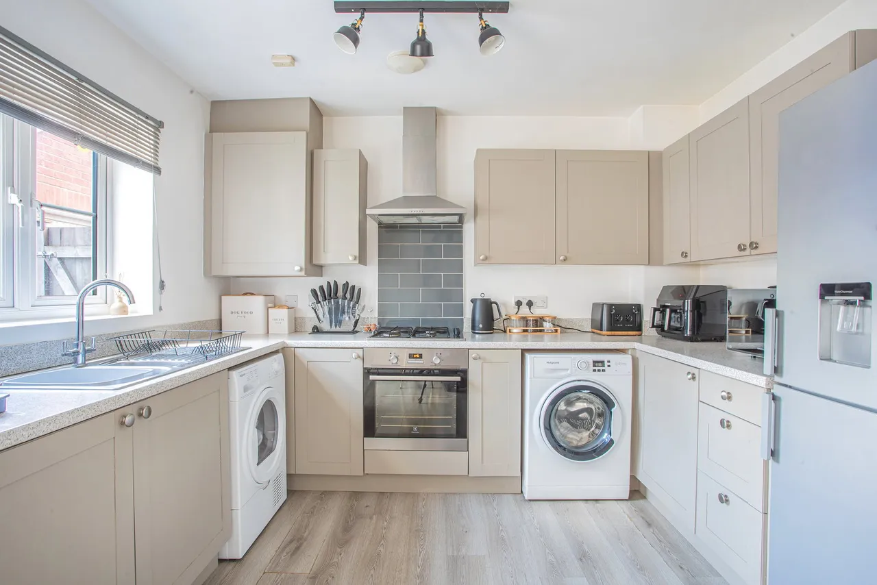 Linnet Lane, Melksham, photo 6