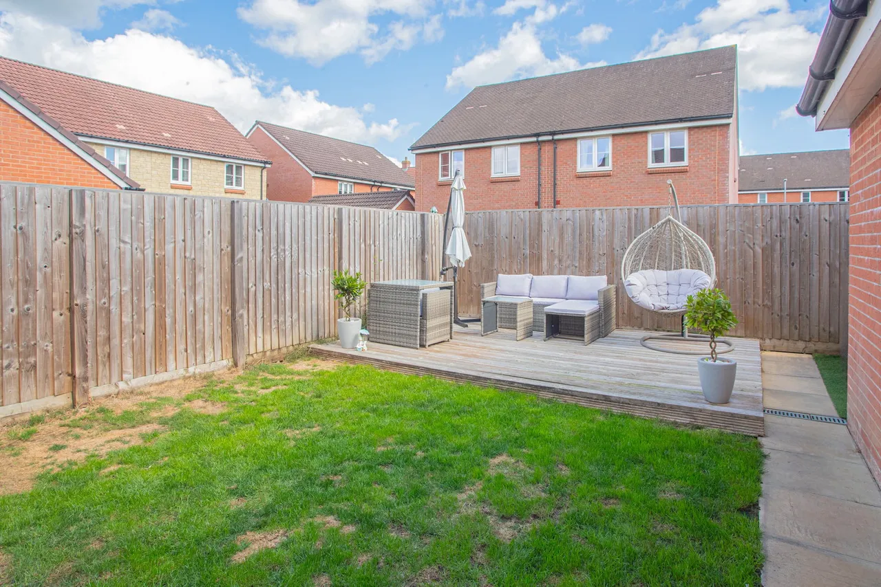 Linnet Lane, Melksham, photo 15