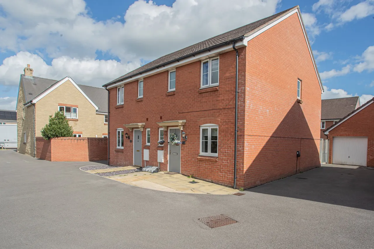 Linnet Lane, Melksham, photo 18