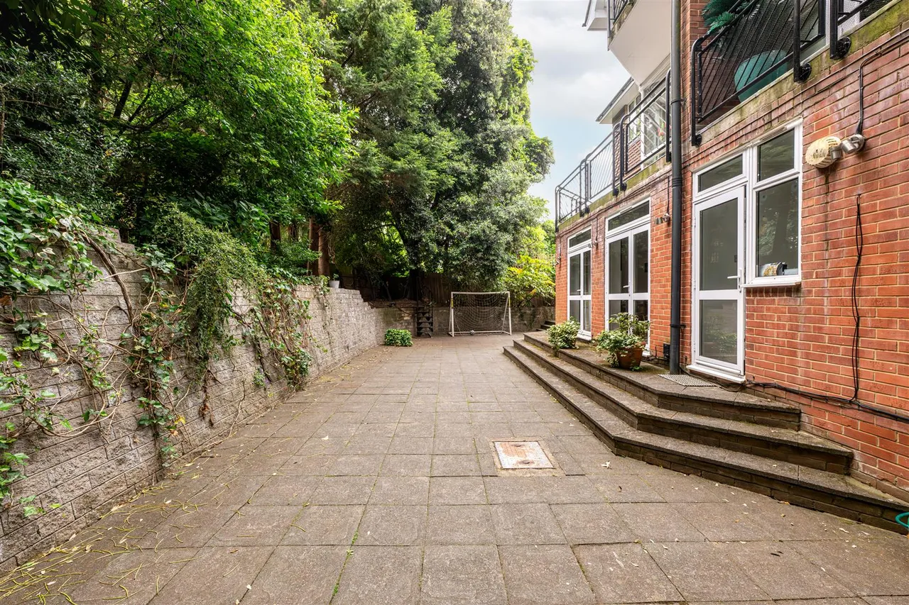 Greenaway Gardens, Hampstead, London, NW3 7DH, photo 5
