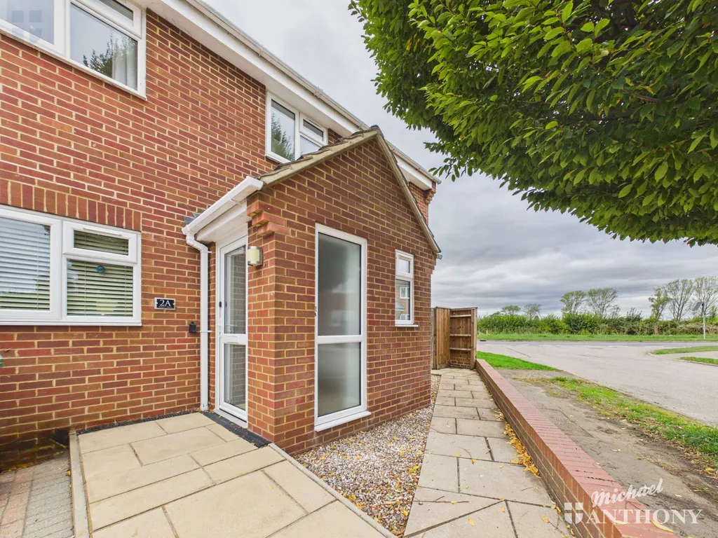 Linnet Drive, Westcott, HP18, photo 22