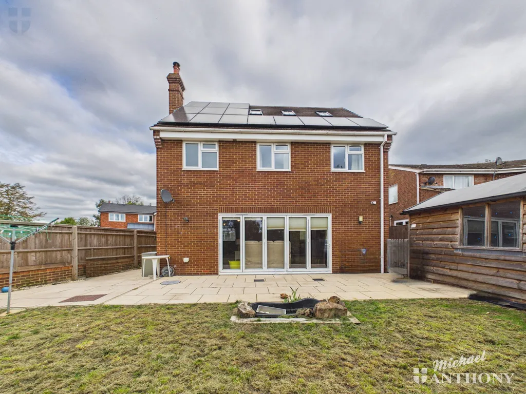 Linnet Drive, Westcott, HP18, photo 21