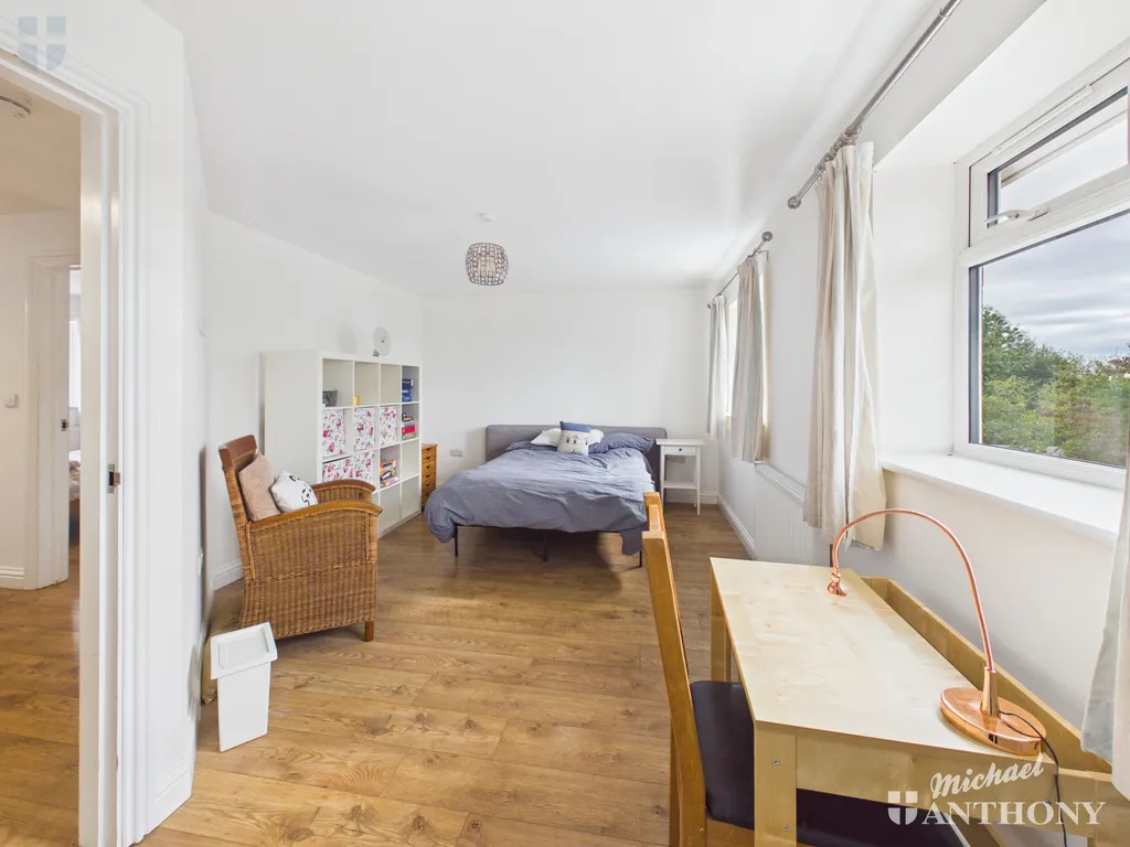 Linnet Drive, Westcott, HP18, photo 8