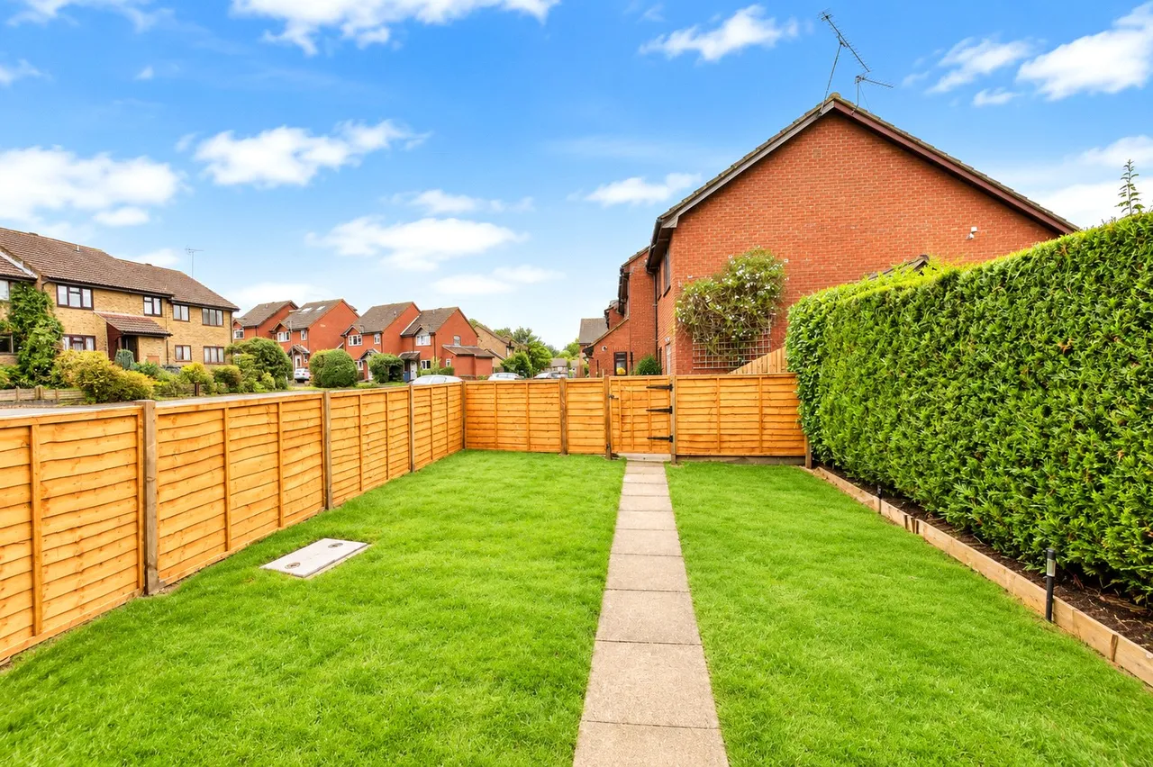 Tychbourne Drive, Merrow, GU4, photo 7