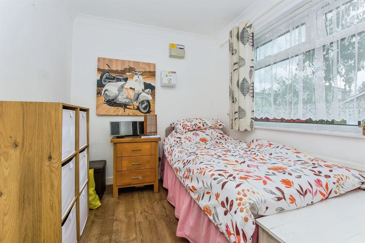 Queen Elizabeth Drive, WISBECH, photo 10