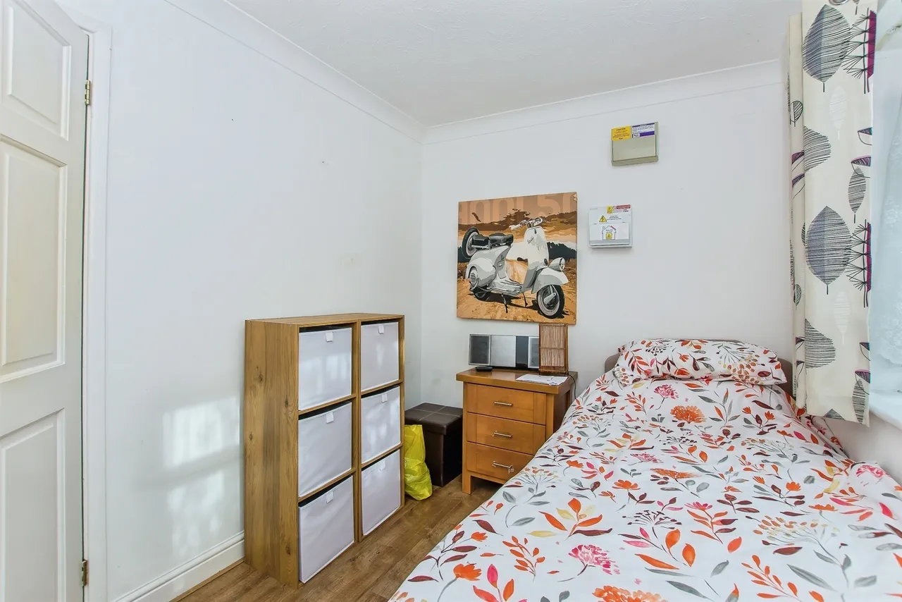 Queen Elizabeth Drive, WISBECH, photo 11