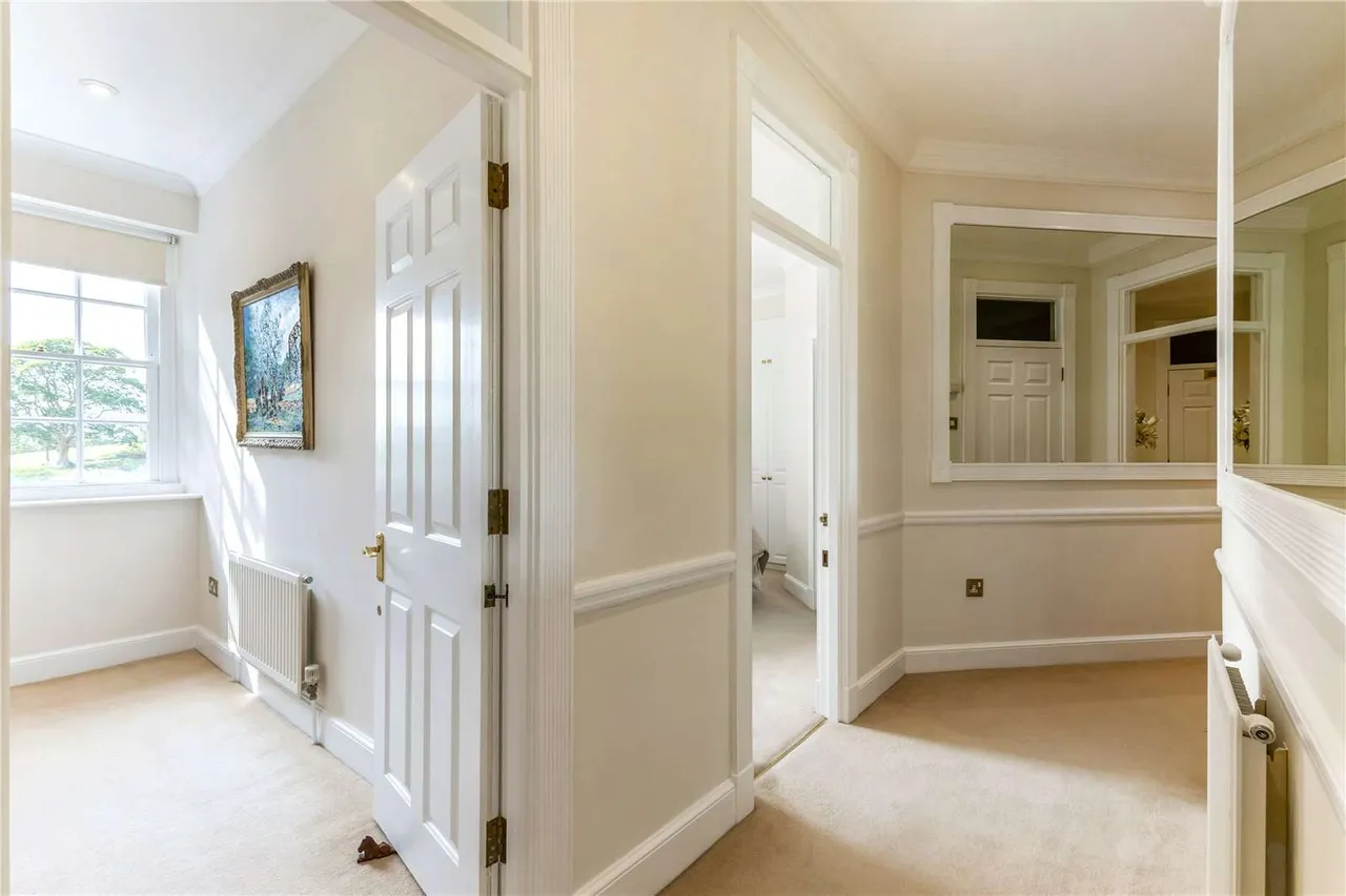 Cavendish Lodge, Cavendish Road, Bath, BA1 2UD, photo 11