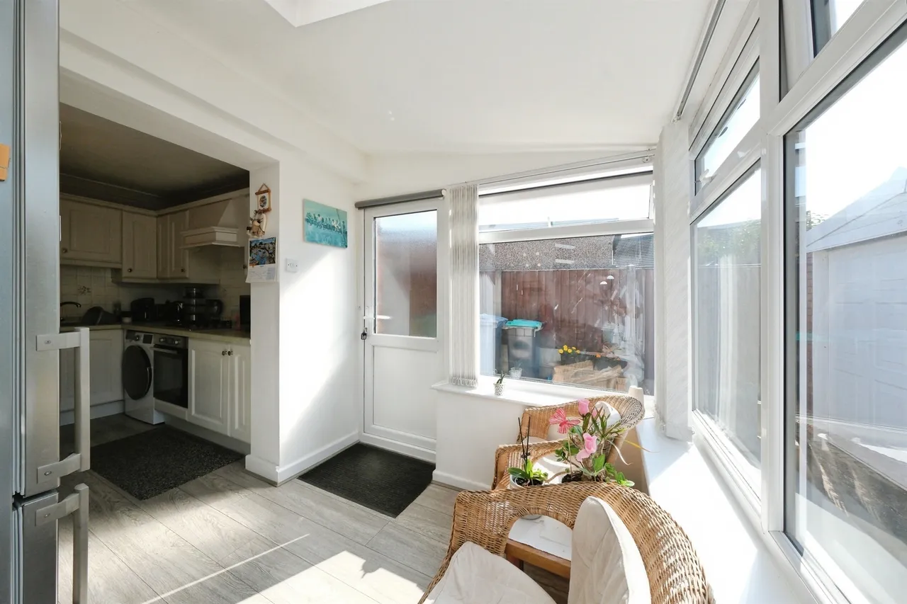 Ashwood Close, Mansfield Woodhouse, NG19, photo 6