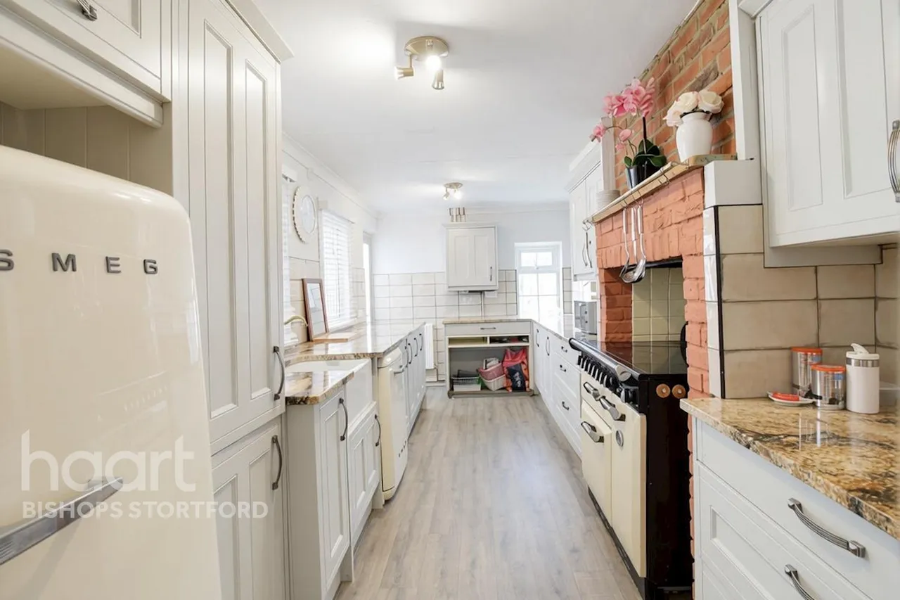 Crown Terrace, Bishop's Stortford, CM23, photo 8