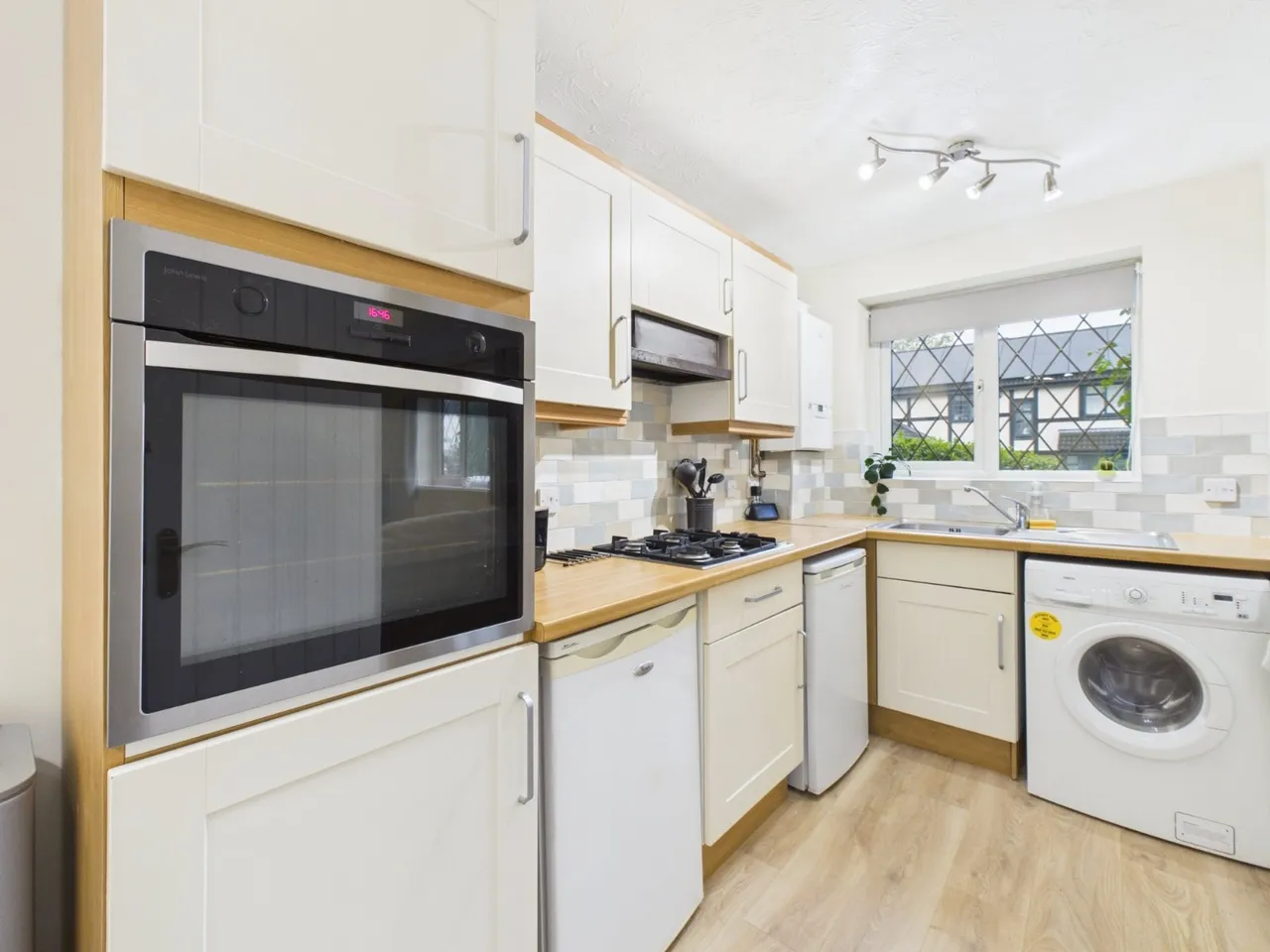 Hardwicke Gardens, Amersham, HP6, photo 5