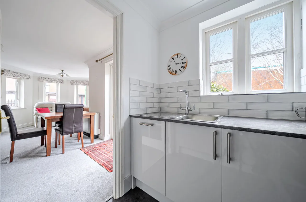 Deanery Close, Chichester, PO19, photo 6