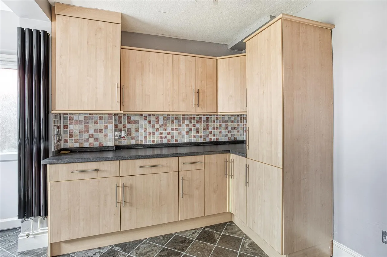 Normanton Lane, Littleover, photo 6