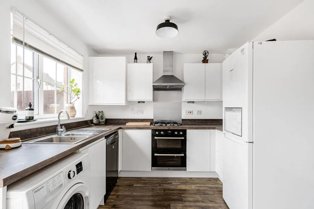 Lowfield Crescent, Littleport, CB6, photo 2