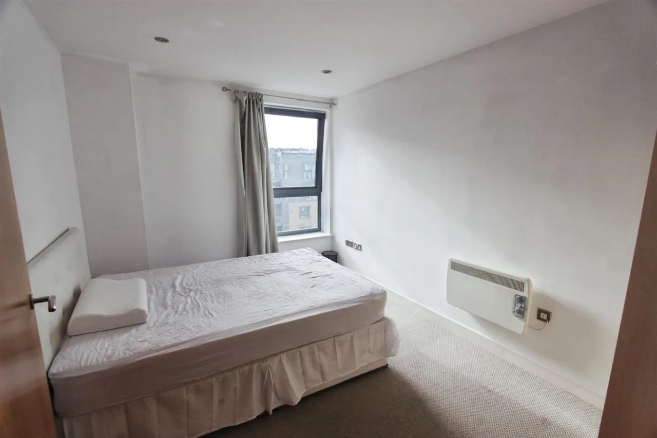 West One Panorama, Sheffield, S1 4JQ, photo 3