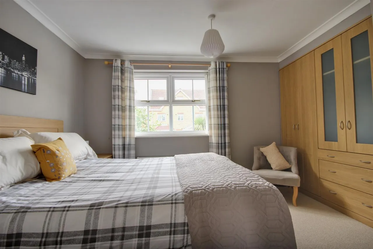 Poplars Way, Beverley, photo 12