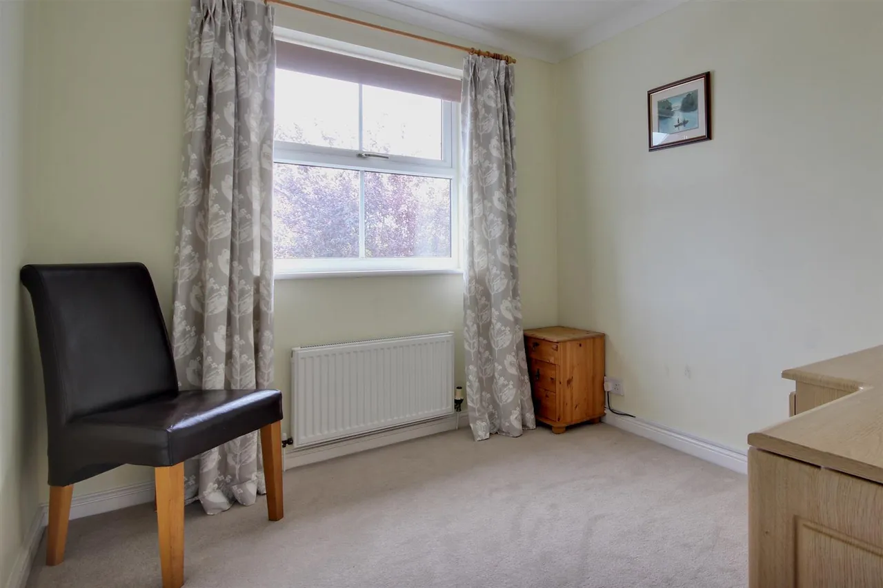 Poplars Way, Beverley, photo 15