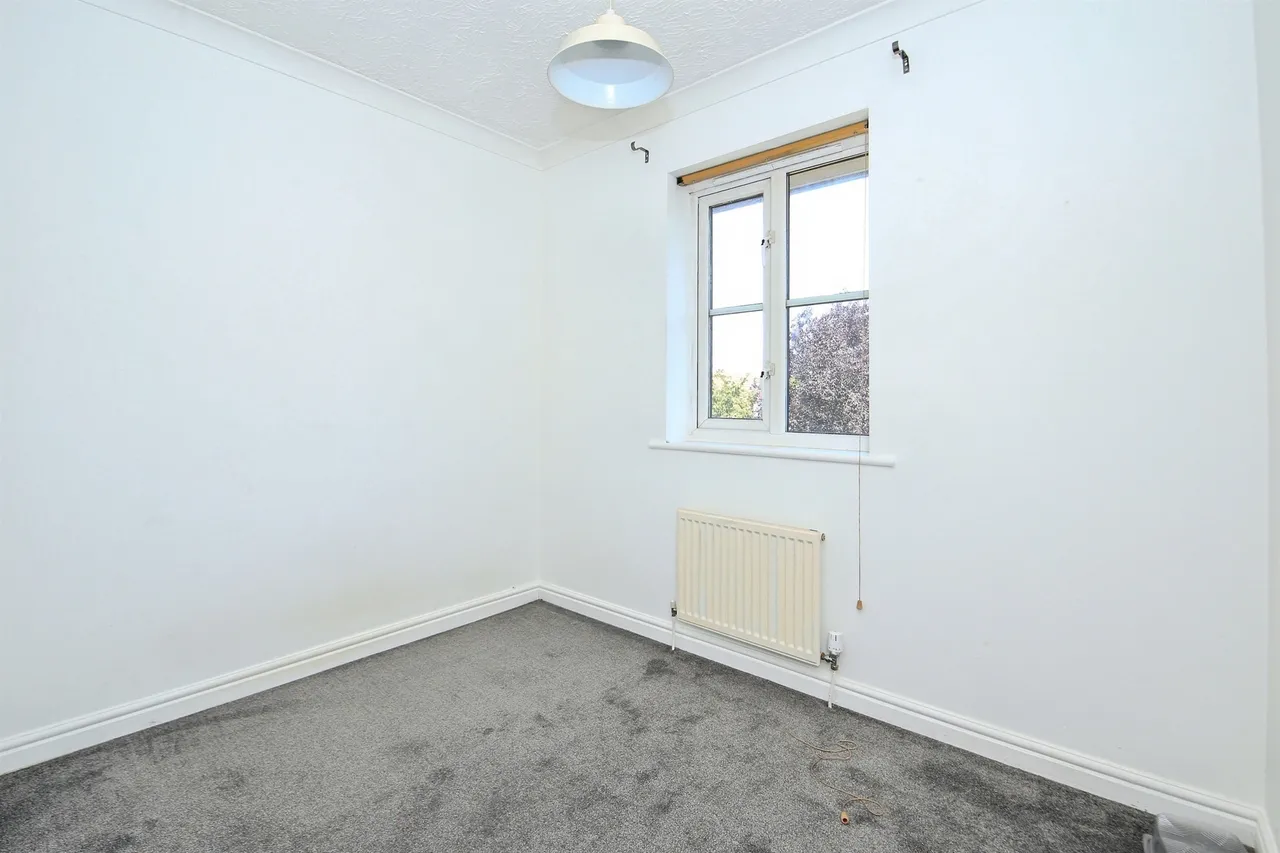 Redwing Close, Stanground, Peterborough, photo 6