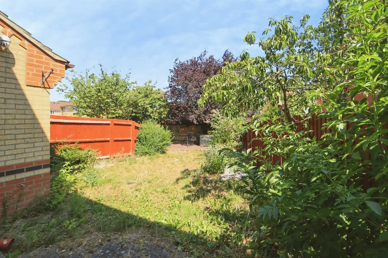 Redwing Close, Stanground, Peterborough, photo 7