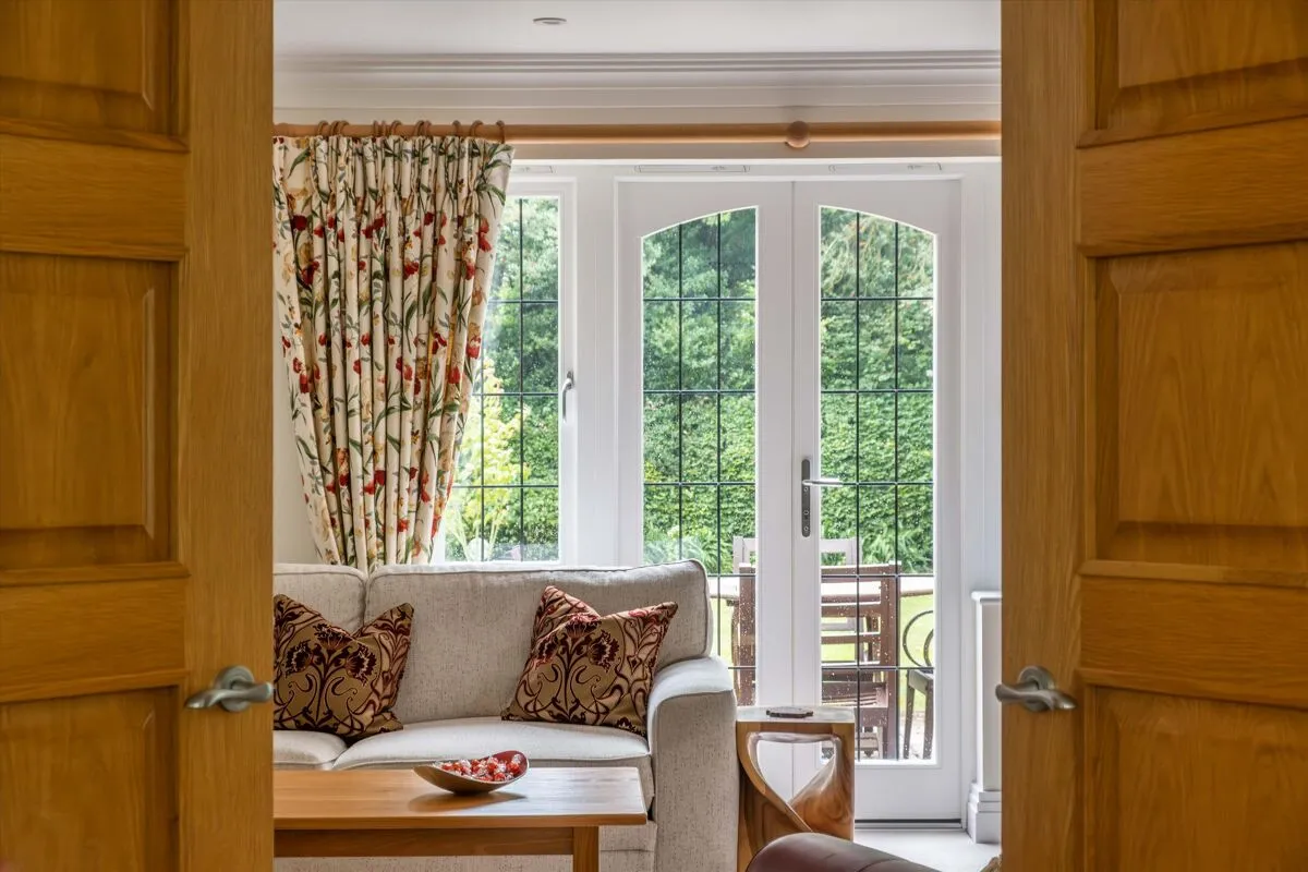 Courts Hill Road, Haslemere, GU27, photo 15