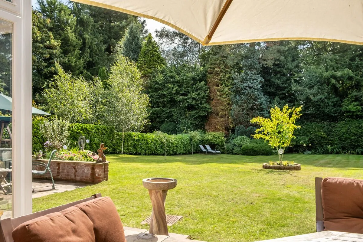 Courts Hill Road, Haslemere, GU27, photo 33