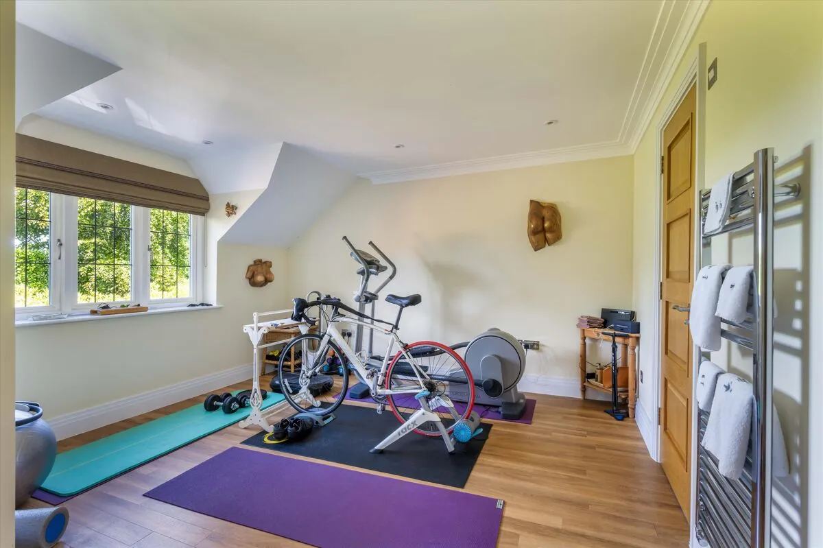 Courts Hill Road, Haslemere, GU27, photo 17