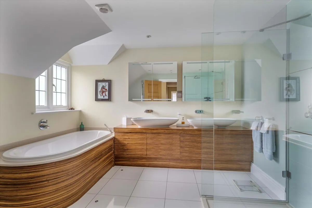 Courts Hill Road, Haslemere, GU27, photo 29