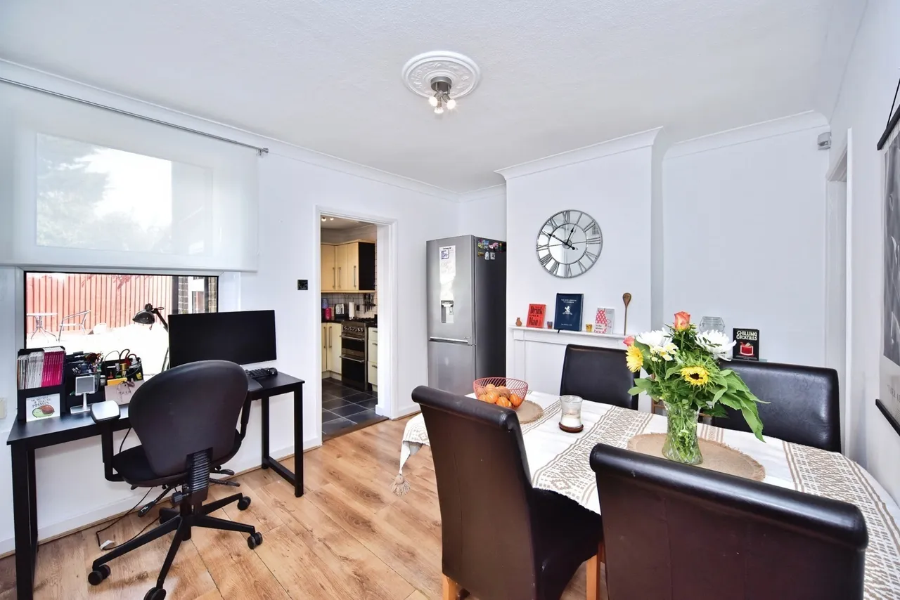 2 bed house for sale, Well Road, Maidstone, ME14