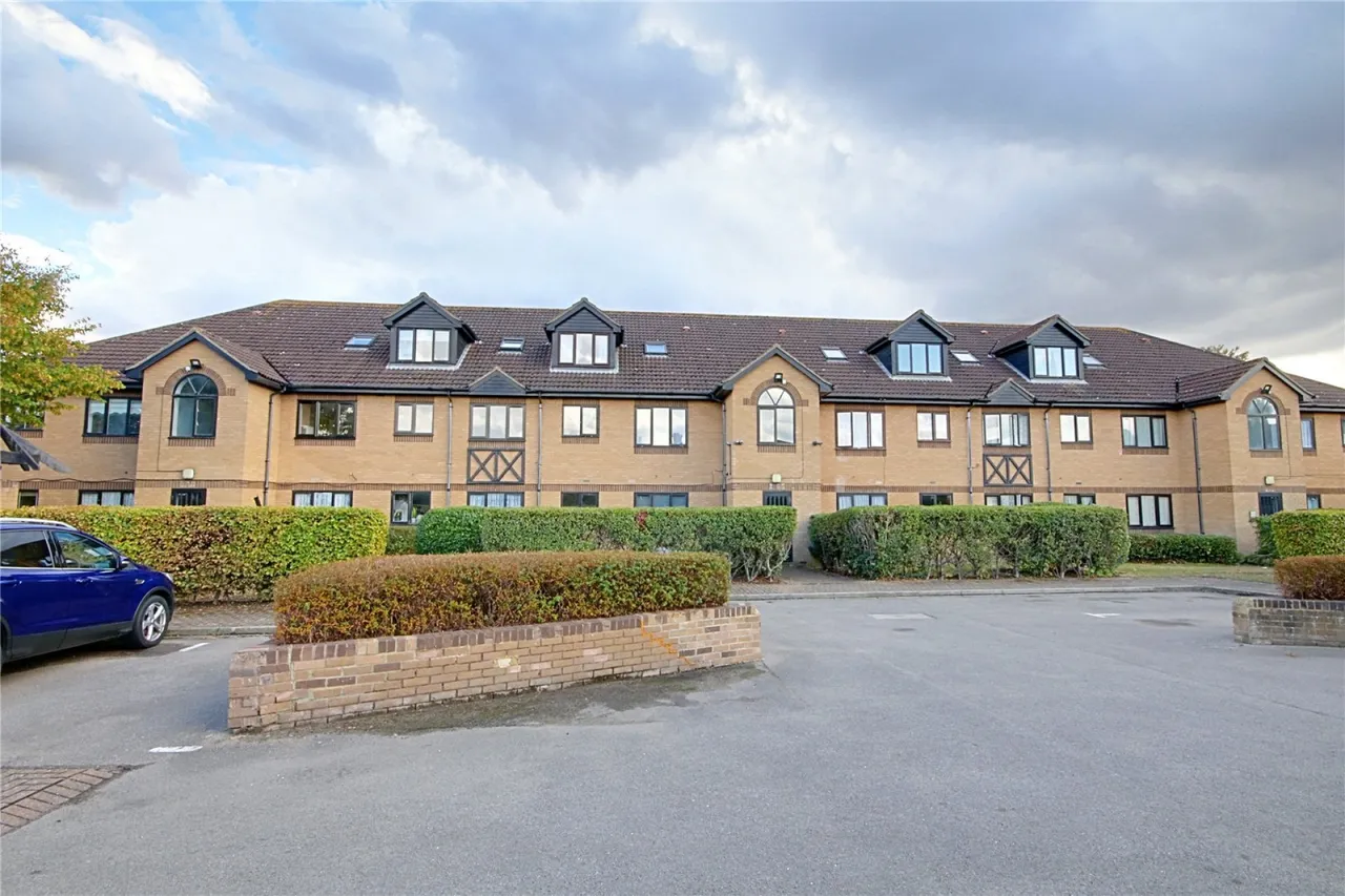 Bradley Road, Enfield, photo 10