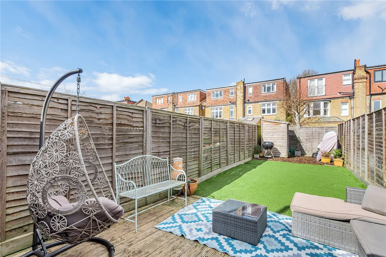 Fulwell Road, Teddington, TW11 0RA, photo 8