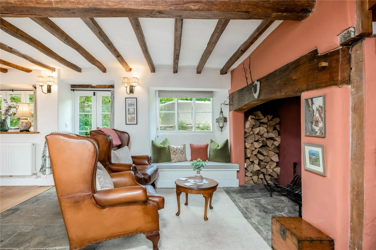Main Road, Upper Tadmarton, OX15, photo 9