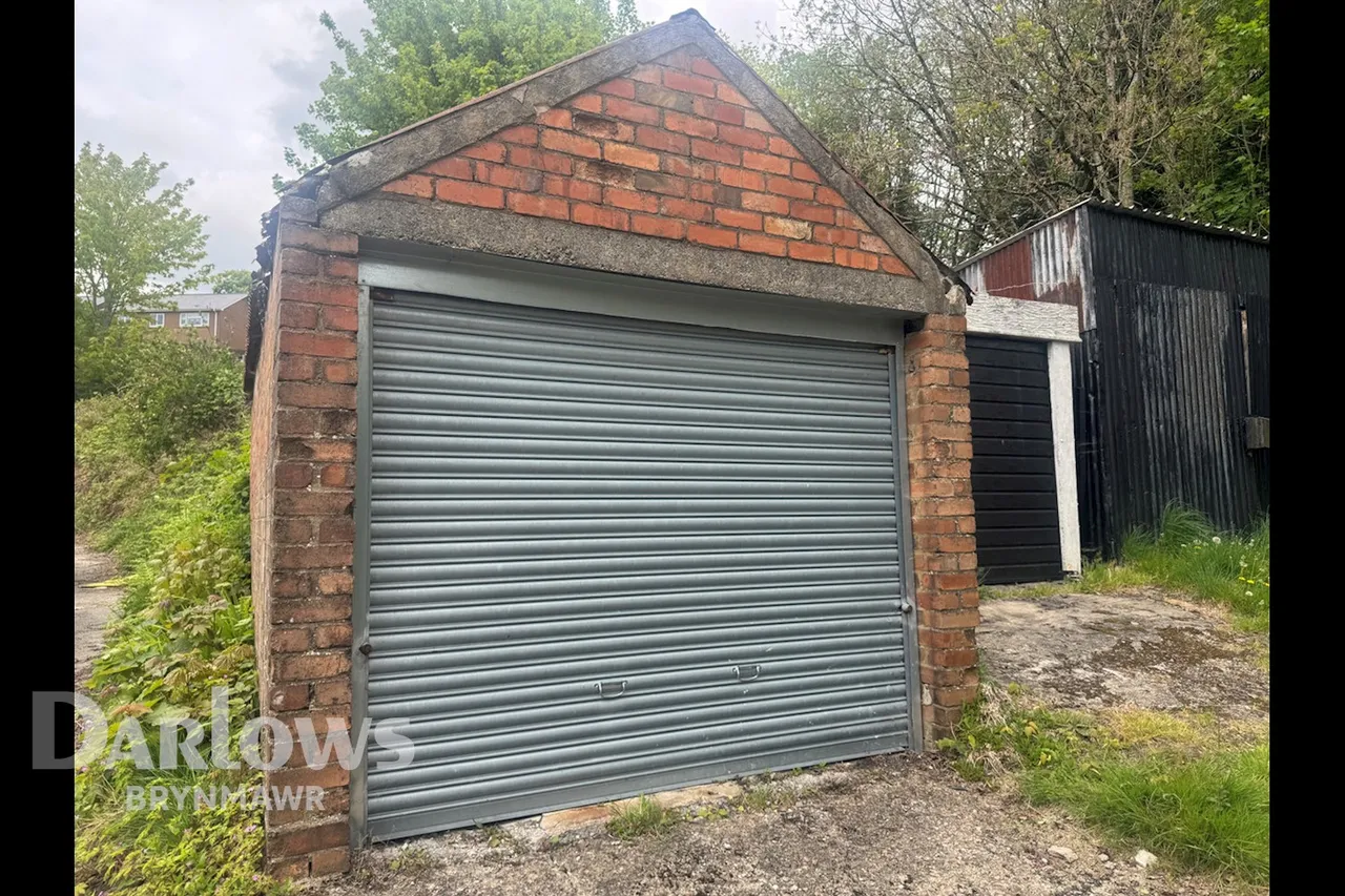 Tillery Street, Abertillery, photo 27