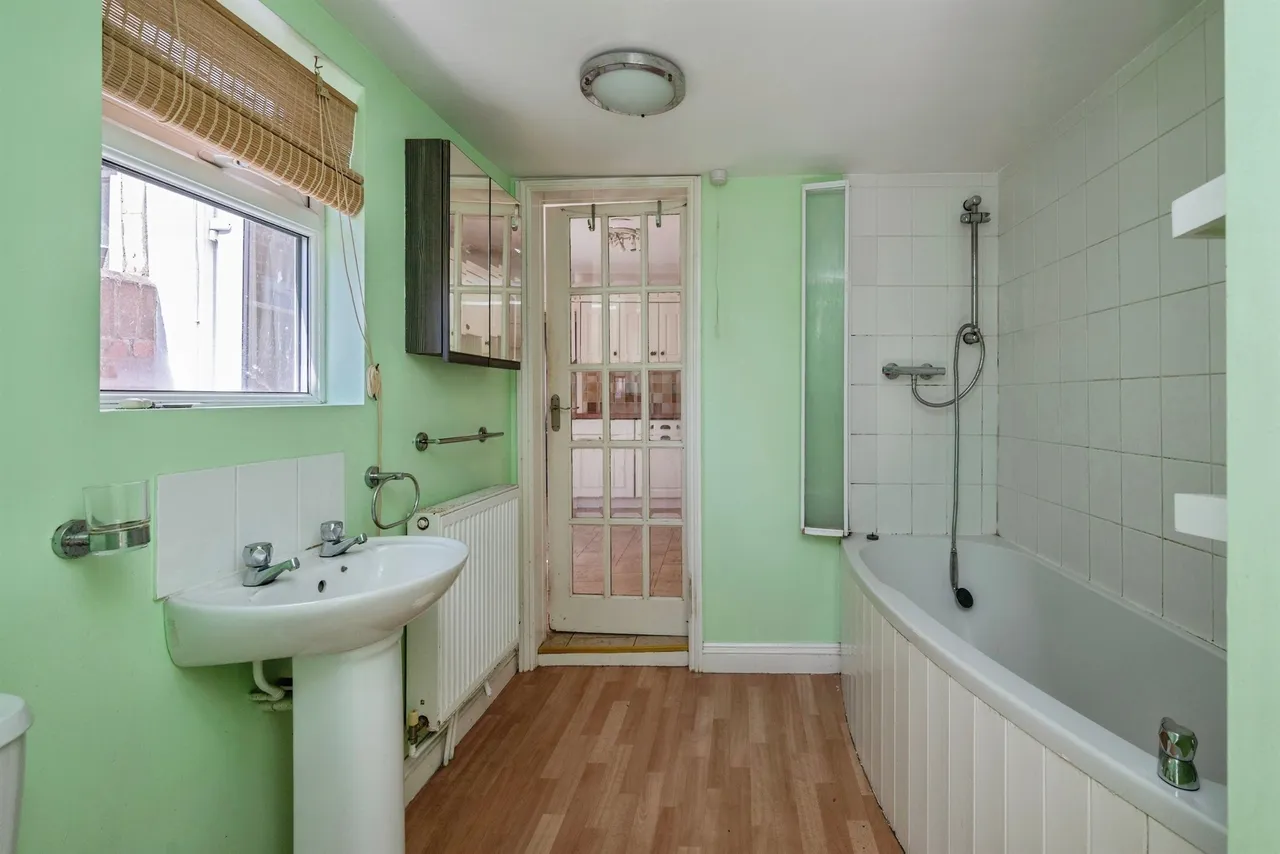Jubilee Terrace, Caister-On-Sea, Great Yarmouth, photo 9