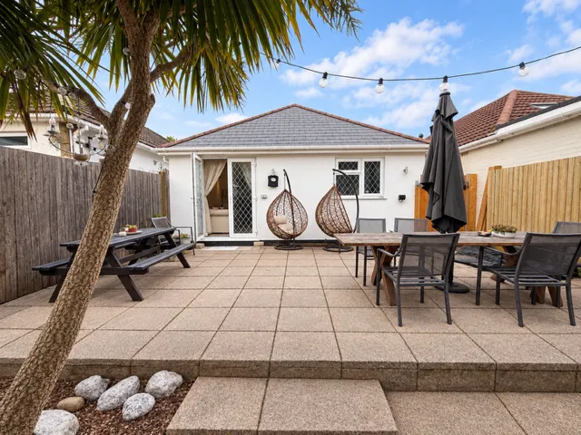 Sunnyside Road, Parkstone, BH12, photo 2