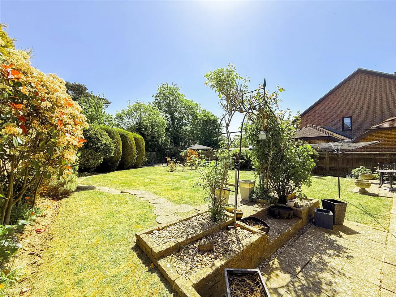 Old Mill Park, Bexhill-On-Sea, TN39 4UD, photo 12