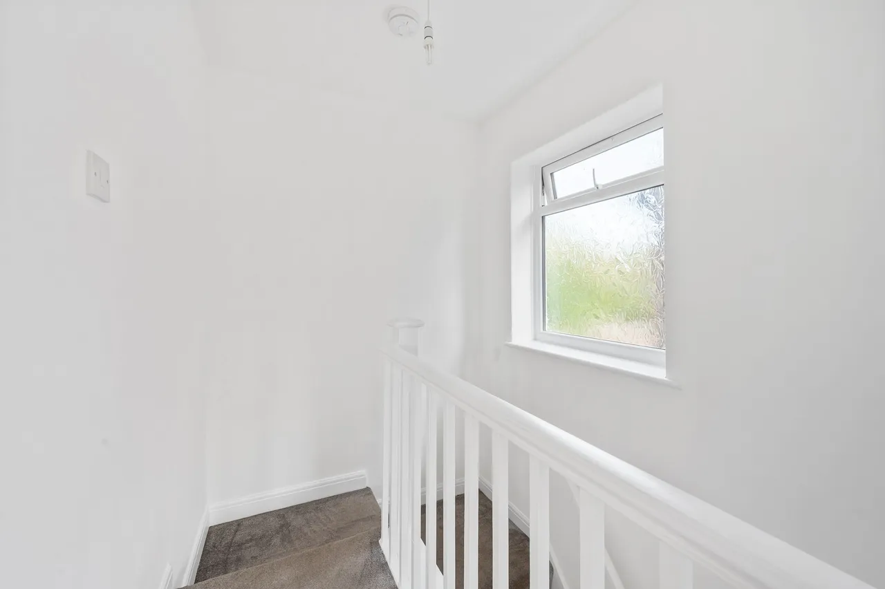 Kings Road, Fearnhead, Warrington, Warrington, WA2 0BG, photo 20