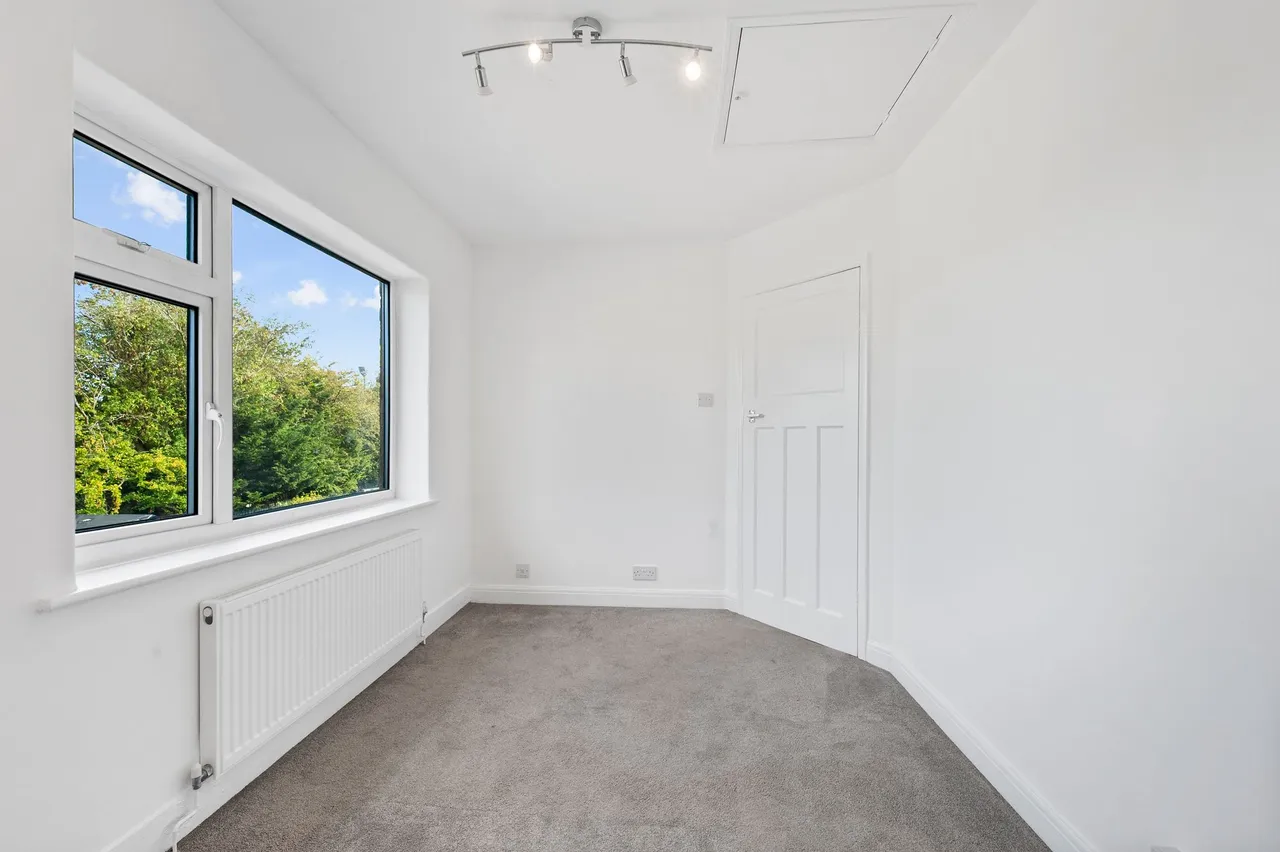 Kings Road, Fearnhead, Warrington, Warrington, WA2 0BG, photo 22