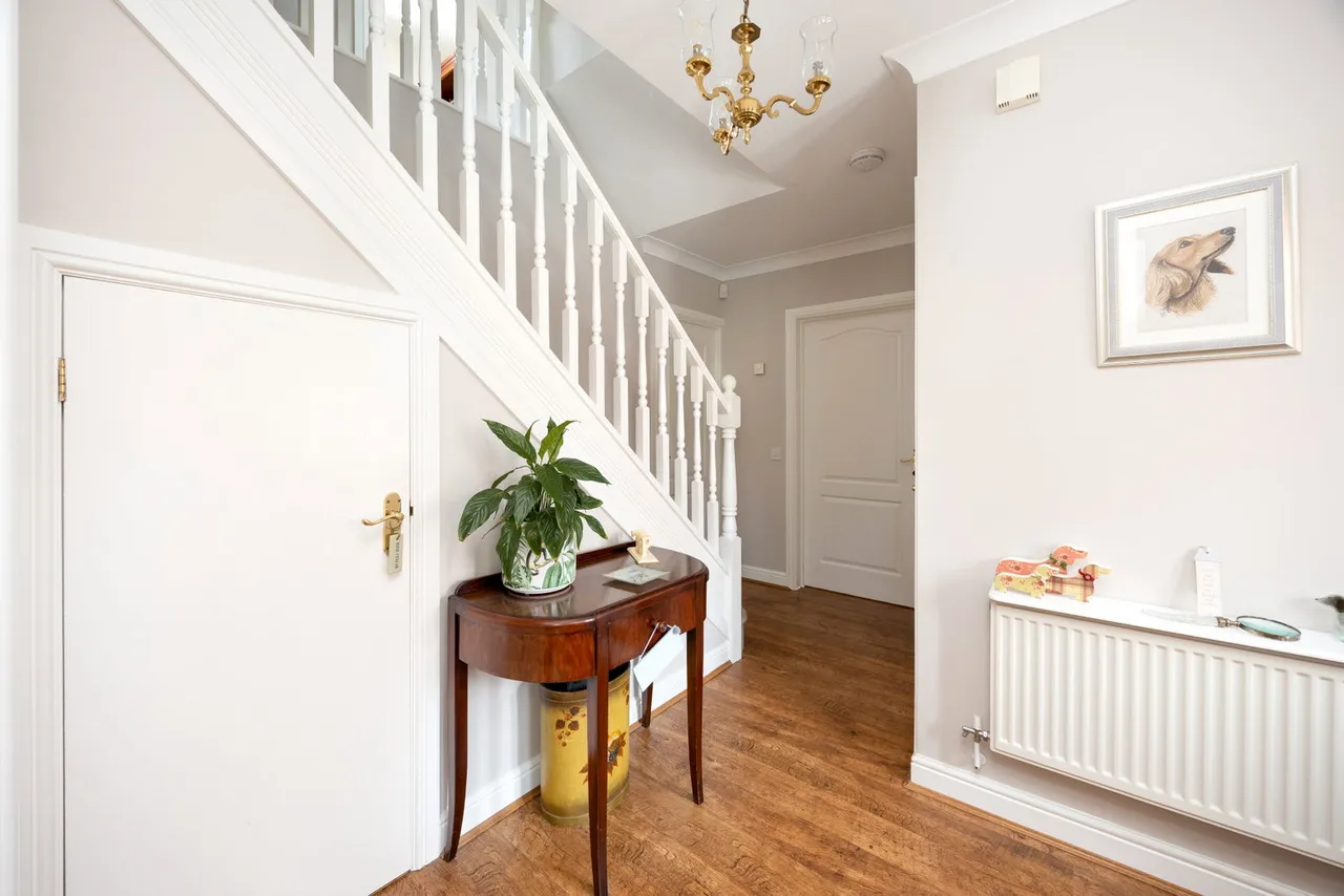 Teasel Close, Devizes, SN10, photo 3