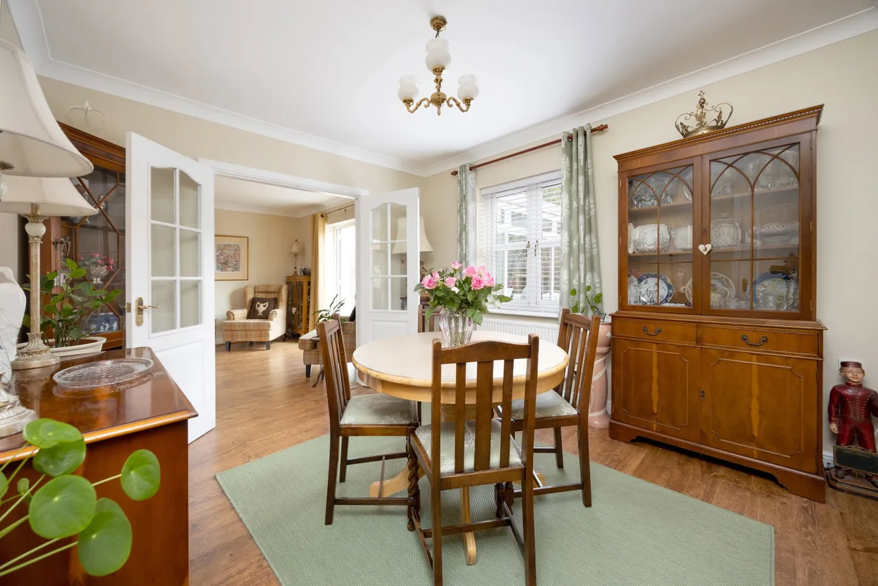 Teasel Close, Devizes, SN10, photo 7