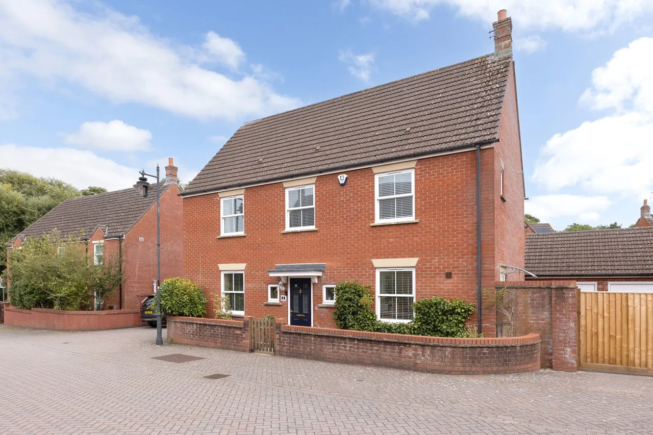 Teasel Close, Devizes, SN10, photo 22