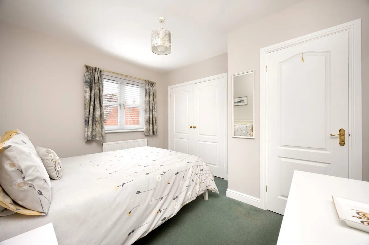 Teasel Close, Devizes, SN10, photo 36