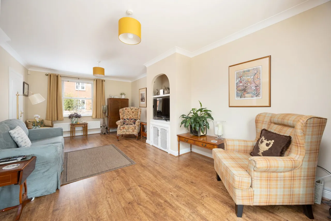 Teasel Close, Devizes, SN10, photo 5