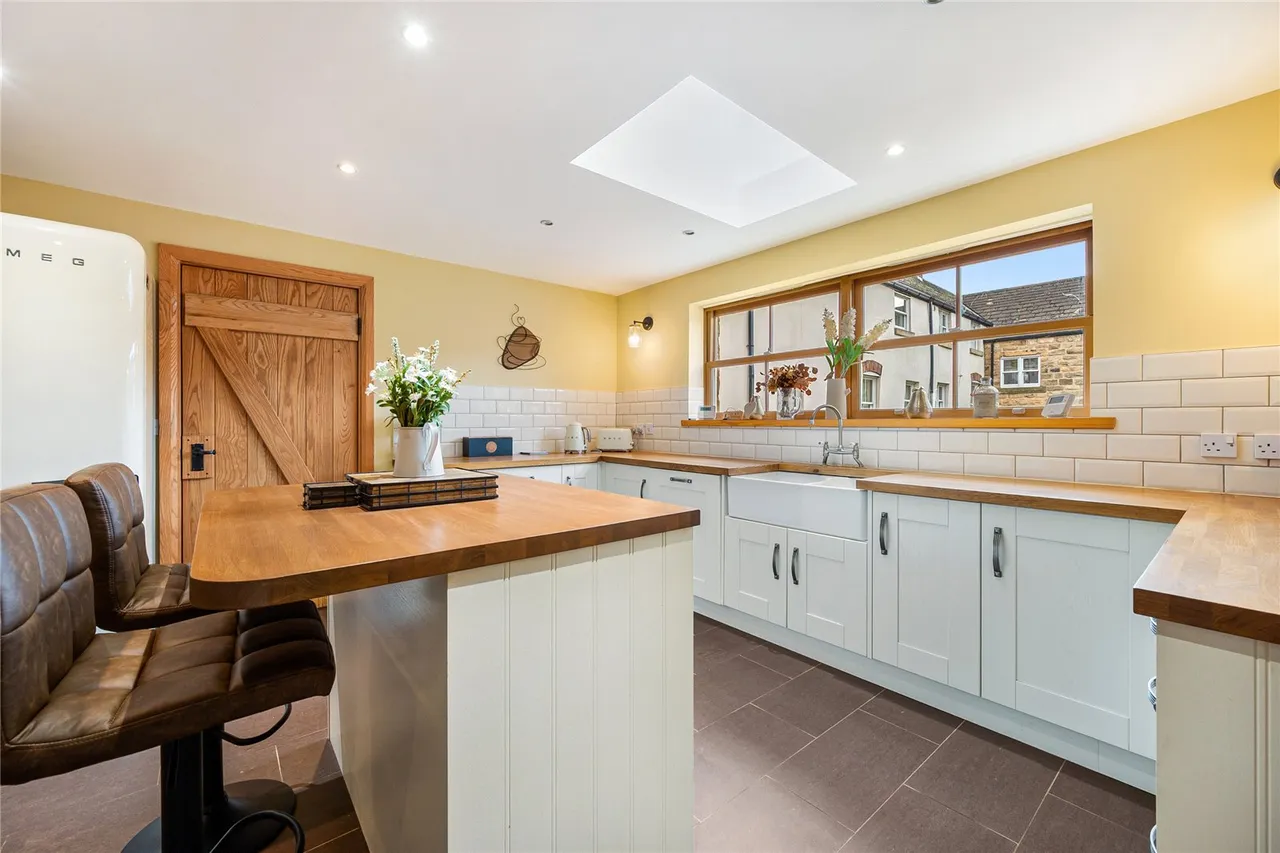 Doncaster Road, Foulby, photo 10