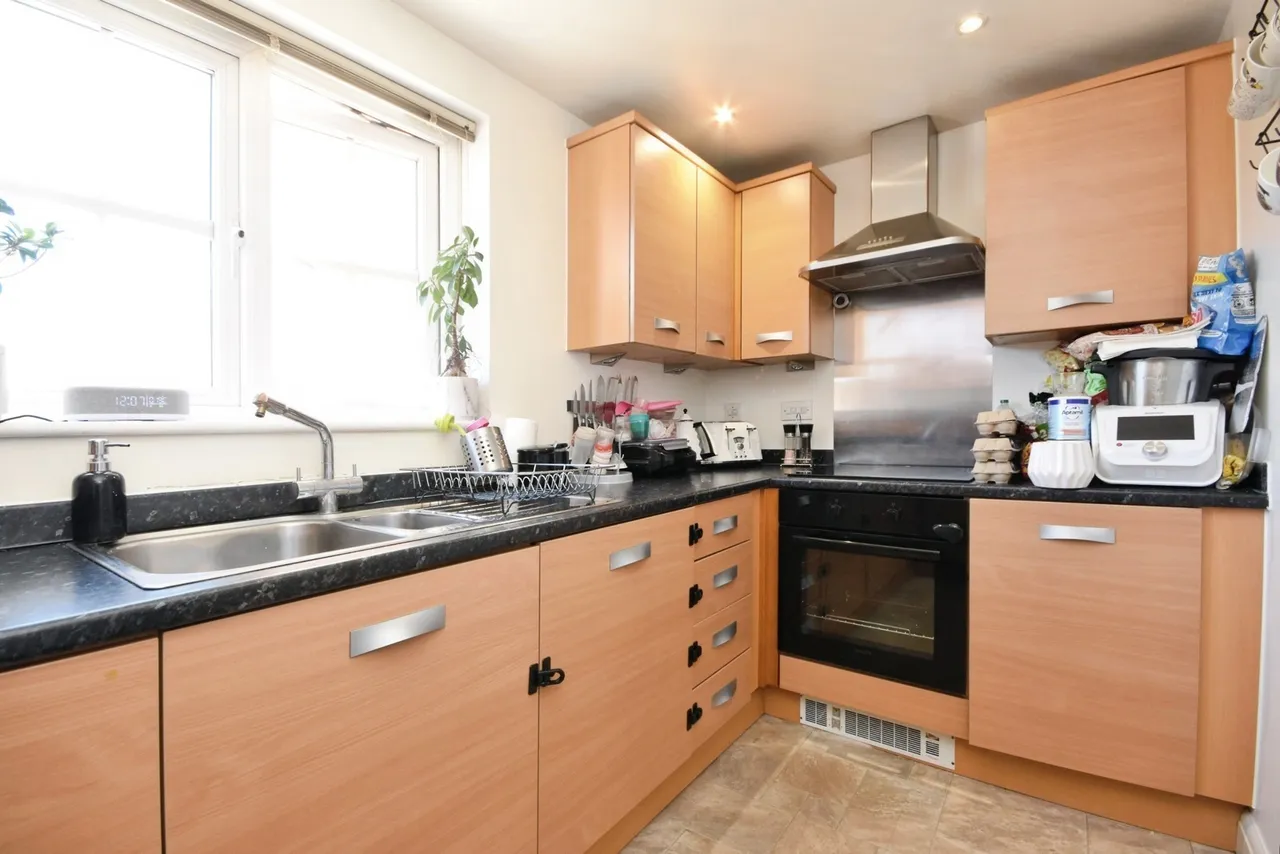 Baden Powell Close, Great Baddow, Chelmsford, Essex, CM2, photo 12
