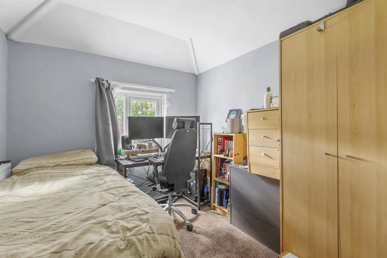 Wendover Street, High Wycombe, HP11, photo 13