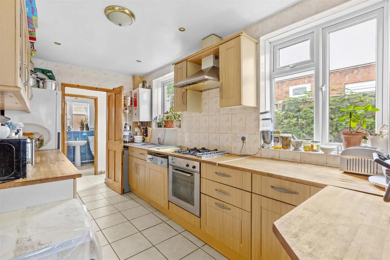 Wendover Street, High Wycombe, HP11, photo 5