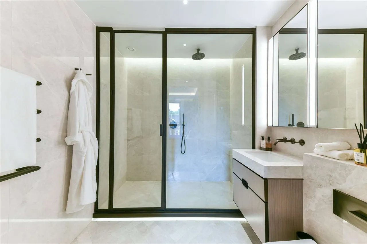 Park Modern, 123 Bayswater Road, London, W2 3JH, photo 10