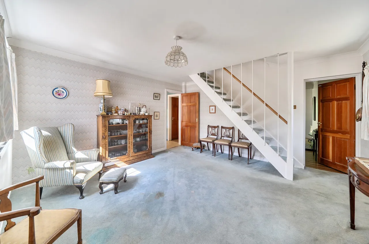 Rydens Road, Walton-On-Thames, KT12, photo 14